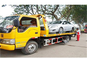 龙潭湖附近24小时汽车拖车服务热线