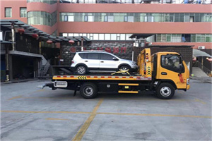 龙潭湖汽车紧急补胎换胎救援